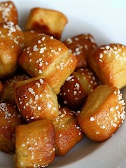 Pretzel Bites